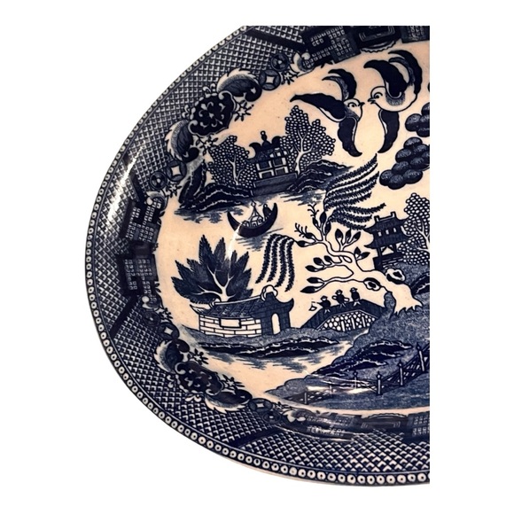 Vintage Blue Willow Chinoiserie blue white vegetable bowl occupied Japan 8.5”x12 - Picture 5 of 11